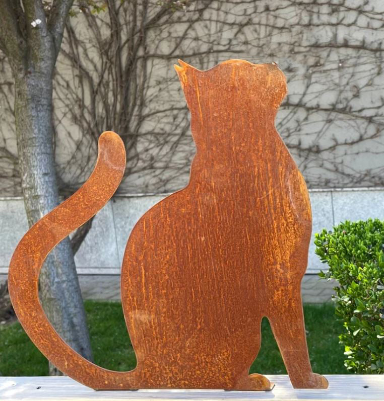 CAT-Rusted garden metal art