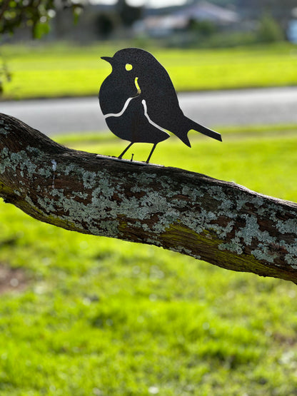 Rustic Standing Robin